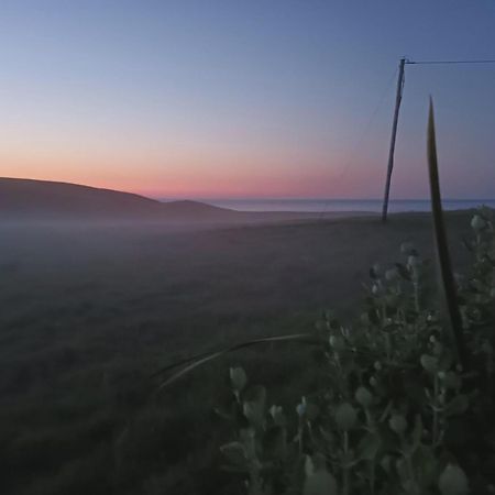 Malin Head Solastobann Arthouse Room 1 En-Suite Exterior photo