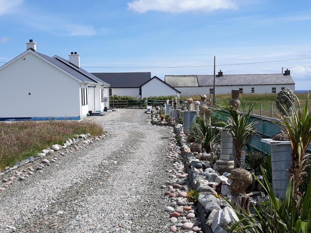 Malin Head Solastobann Arthouse Room 1 En-Suite Exterior photo