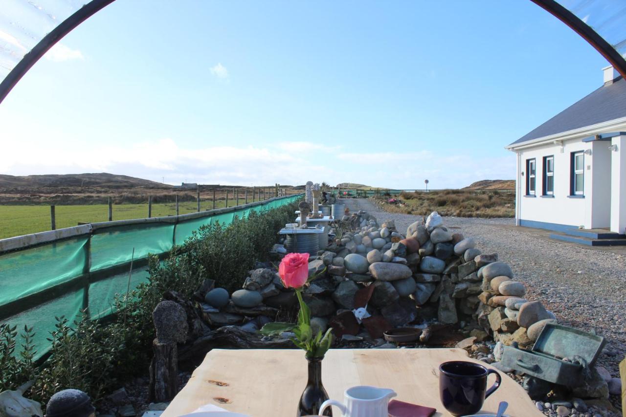 Malin Head Solastobann Arthouse Room 1 En-Suite Exterior photo