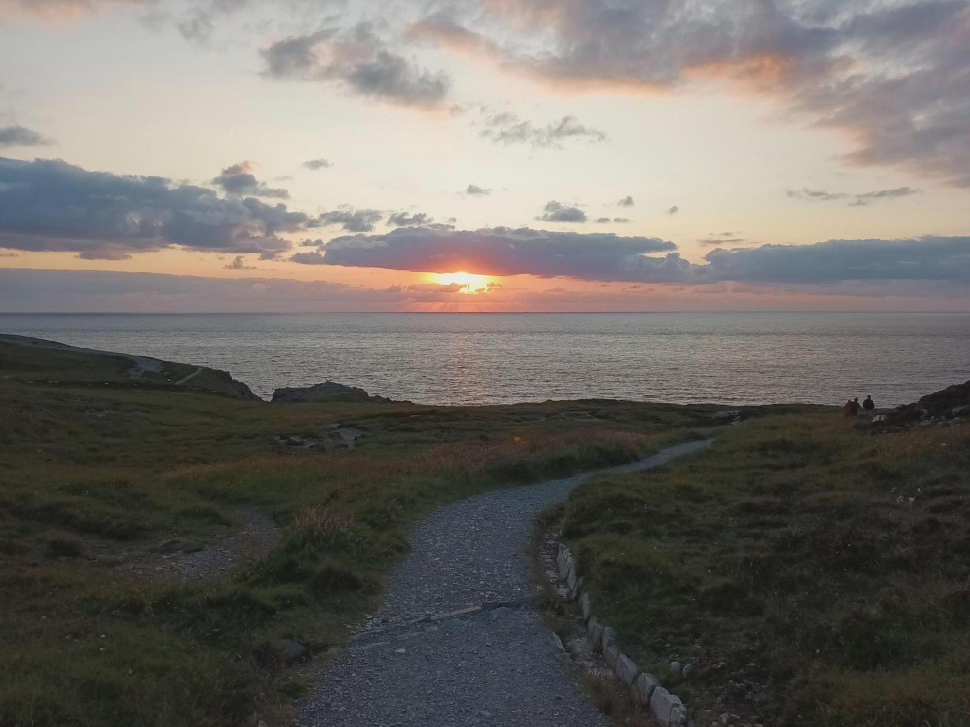 Malin Head Solastobann Arthouse Room 1 En-Suite Exterior photo